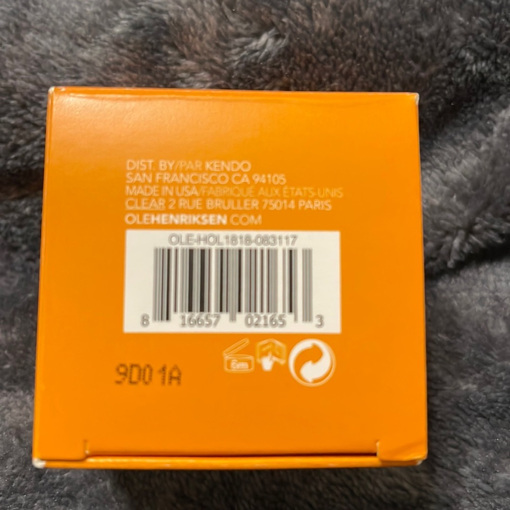 OLEHENRIKSEN BANANA BRIGHT EYE CRÈME - Picture 5 of 9